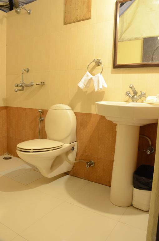 The Aravali Tent Resort Udaipur Rom bilde
