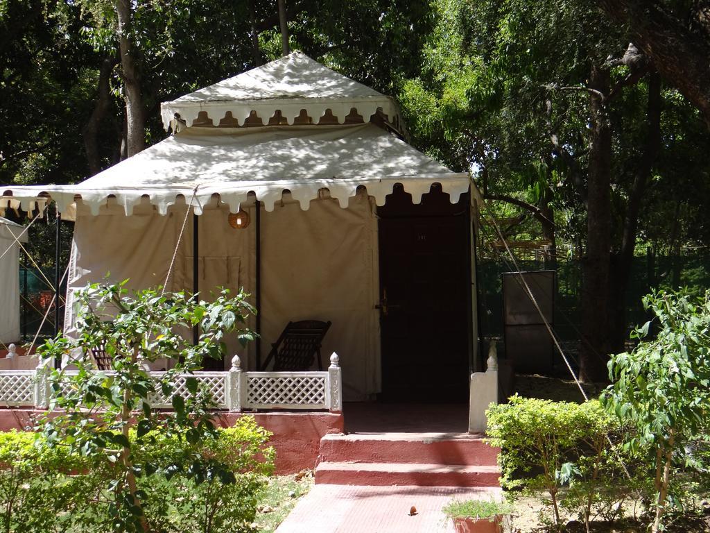 The Aravali Tent Resort Udaipur Eksteriør bilde